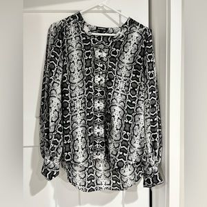 Express Snakeskin Blouse S